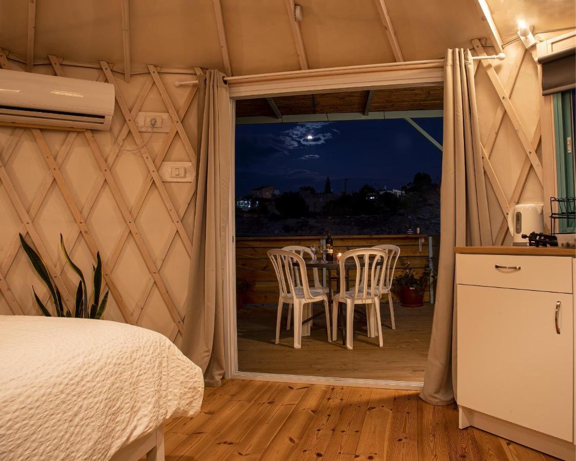 Moonlight Suite Arad צימר אור הירח, ערד المظهر الخارجي الصورة